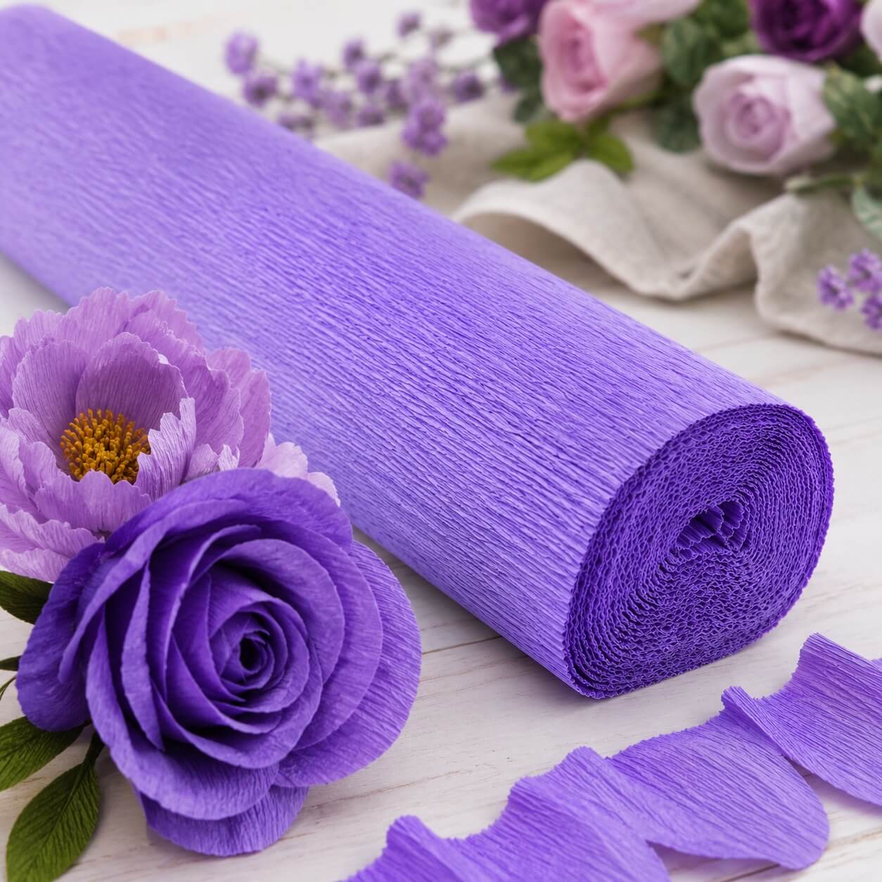 Stemningsbillede af Cartotecnica Rossi Superior Florist Crepepapir violet med papirblomster og kreative blomsterdekorationer